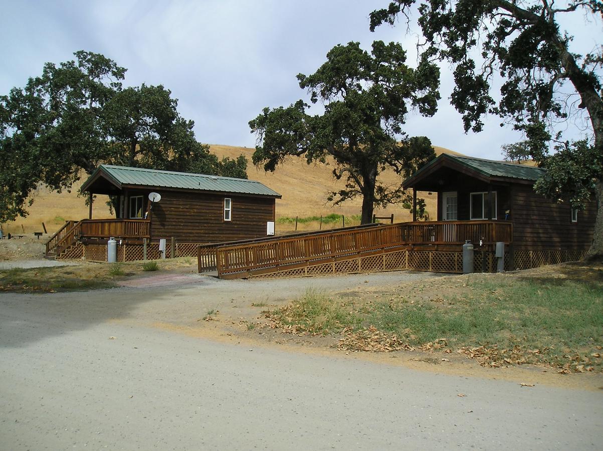San Benito Camping Resort One-Bedroom Cabin 9 Paicines Ngoại thất bức ảnh