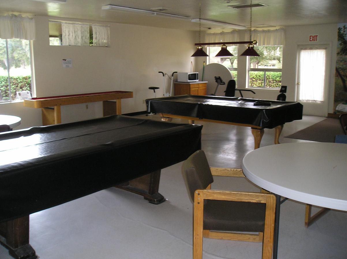 San Benito Camping Resort One-Bedroom Cabin 9 Paicines Ngoại thất bức ảnh